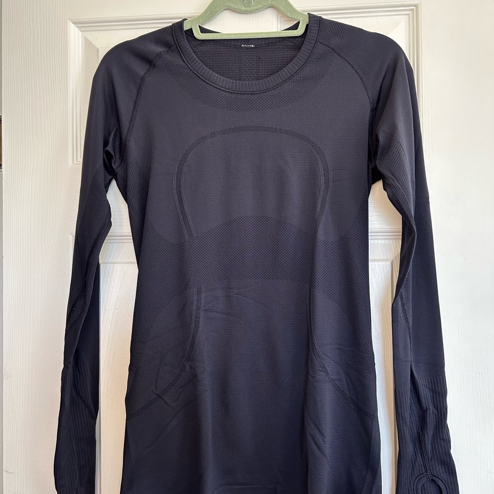 Lululemon long sleeve swiftly - navy